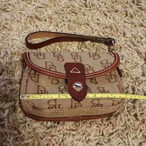 Wristlet wallet D&B
